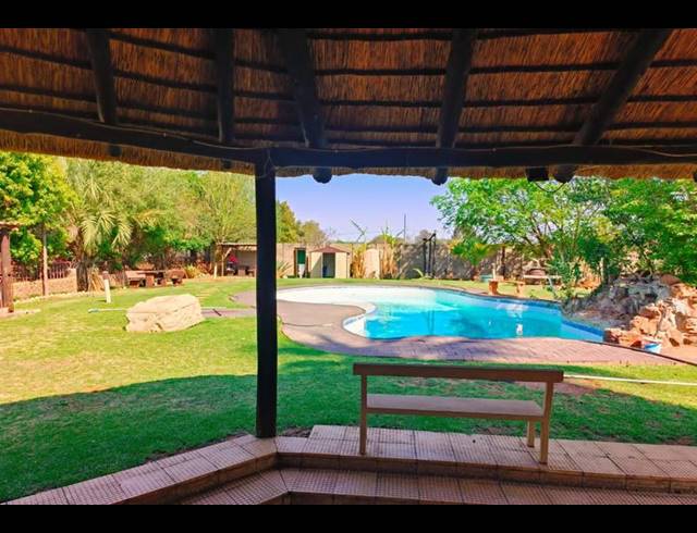 FARM FOR SALE IN MULLERSTUINE